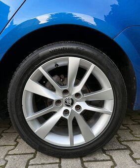Škoda Octavia Combi 2.0 TDI SCR Style DSG - 18
