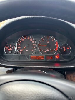 BMW E46 330xd 135kw touring - 18