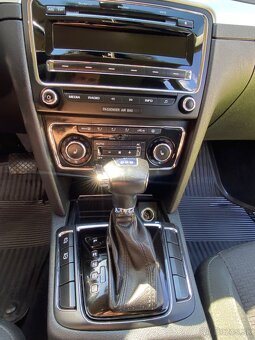 Škoda Superb II 2010 125kw automat - 18
