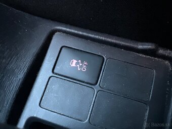 Toyota Yaris 1.33I Dual VVT-i Style - 18