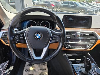 BMW Rad 5 540i xDrive A/T - 18