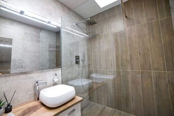 Exkluzívny 2 izbový byt - 18