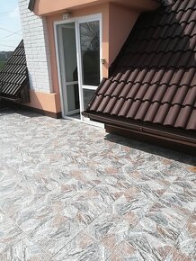 Exkluzívny predaj 6.izb 220m2 RD v obci Horňany a pozemkom - 18