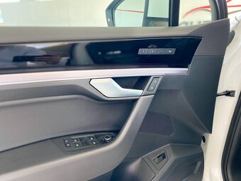 Volkswagen Touareg 3.0TDi 170kW 4Motion AT/8 R-Line - 18