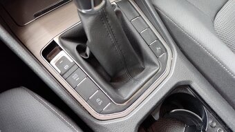 Volkswagen Golf Sportsvan 1.6 TDI Comfortline 2015 172000km - 18