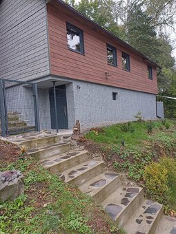 Na predaj pekný zrekonštuovaný dom/chata na priehrade - 18