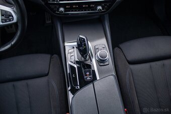 BMW Rad 5 520d, MHEV XDrive 140kW A/T ODPOČET DPH - 18