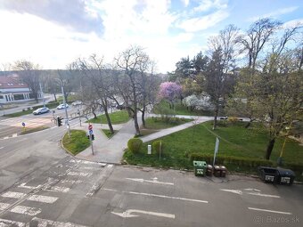 3 izb. rozľahlý byt na prenájom Komenského - 18