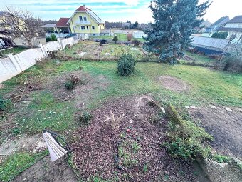 7izb. RD s garážou na 561 m2 pozemku, Kittsee - AT - 18