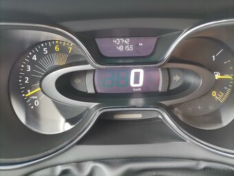 Renault Captur    43742KM    BENZIN - 18