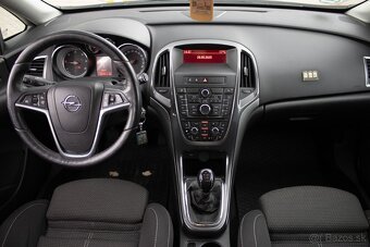 Opel Astra ST 2.0 CDTI Cosmo 121kW – TOP výbava, 1. majiteľ - 18