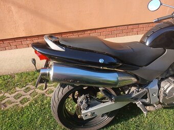 Honda Hornet 600 - 18