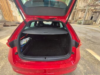 Škoda Octavia Combi 2.0 TDI SCR Sportline DSG - 18