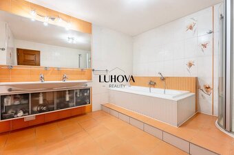 JEDINEČNÝ, NADŠTANDARDNÝ 4-izbový byt - 18