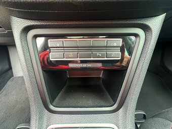 Volkswagen Sharan 2.0 TDi Edition Sound - 18