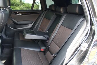 BMW X1 xDrive 18d - 18