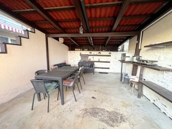 PREDAJ 4 izb. DOM s garážou Šimonovany s poz. 398 m² - 18