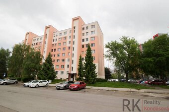 4-izb.byt (93 m2), s dvomi loggiami a dvomi kúpeľňami, KVP-H - 18