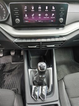 Predam Škoda octavia 4 combi 1.5tsi Kessy LED DPH - 18