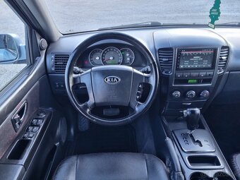 KIA SORENTO 2,5CRDi 4x4 - 18