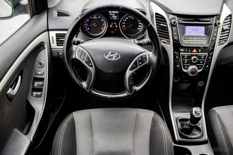 Hyundai i30 1.6i MPI DOHC CVVT Comfort - 18