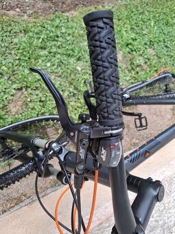 Predám KTM Life Race 28 er/Xlko/3x10, VZDUCH, DEORE XT - 18