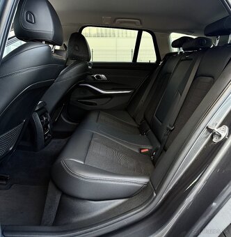 BMW 318d Touring - 18