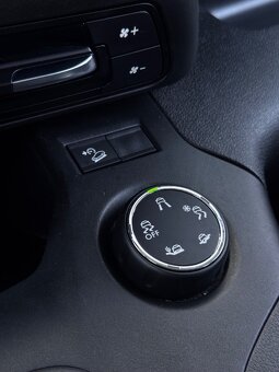 Citroën Berlingo BlueHDi 100Feel Pack, 1 Majitel, Odpočet - 18