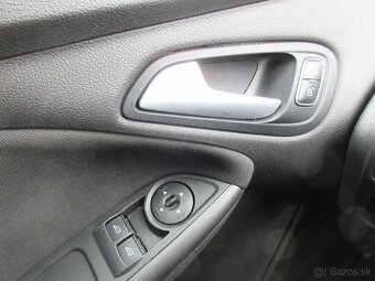 Ford Focus Kombi 1.0 EcoBoost Edition X - 18