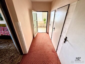 ZNÍŽENÁ CENA 6 IZB. RODINNÝ DOM, POZEMOK 688M2, ŽELEZENIČIAR - 18