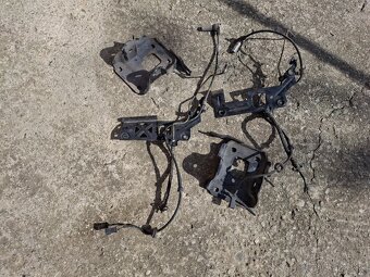 Autodiely osobný odber. - 18