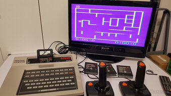 Philips Videopac G7000 (1980) – 4 hry, 2 joysticky + adaptér - 18