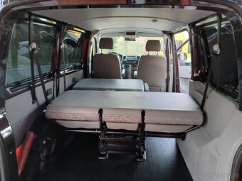 VW CARAVELLE T5.1,AC,WEBASTO,8míst,161tkm,TZ,1.maj,TOP - 18