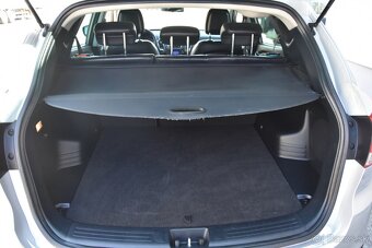 Hyundai ix35 2.0 CRDi VGT Style 4x4 A/T - 18