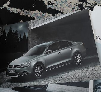 🚗📘 PREDAM VOLKSWAGEN ORIGINÁLNE KATALÓGY 📘 🔥 - 18