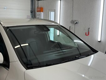 Profesionálna oprava a výmena autoskiel Bratislava - 18