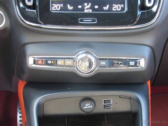 Volvo XC40 D4 R-Design- AUTOMAT - DPH - splátkou od 410,-€ - 18