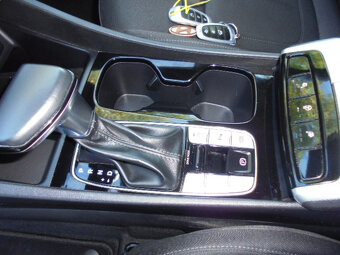 Hyundai Tucson 1.6 T-GDi HEV Style A/T - 18