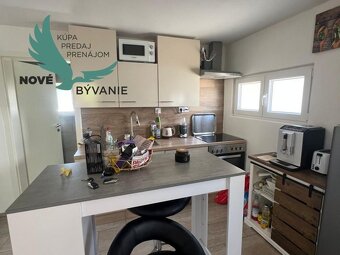 Dom s výhľadom na more 2x apartmán v Chorvátsku na ostrove V - 18