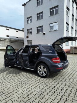Mercedes Benz ML 350 CDI 4MATIC - 18