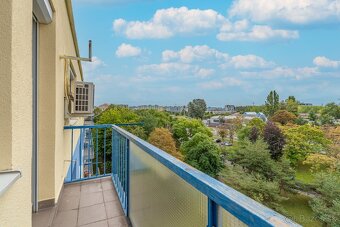 KRÁSNY ZREKONŠTRUOVANÝ 4i BYT - NEZÁBUDKOVA ul. - PIVNICA - 18