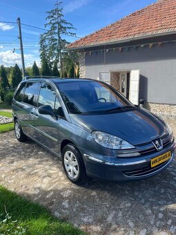 Peugeot 807 2,0HDI AT6 120KW 7M - 18