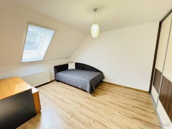 Na predaj 5i RD v obci Pernek. - 18