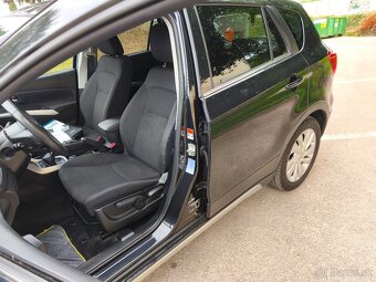 Suzuki SX4 s cross 4X4 Benzín. mod.Rok 2020 - 18