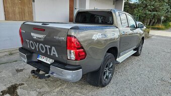 Toyota Hilux DC 2.8 I D-4D Active PLUS 4x4 A/T - 18