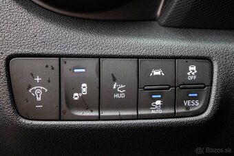 Hyundai Kona Electric 150 PREMIUM - 18