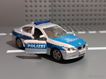 SIKU, MATCHBOX MODELY ÁUT - 18