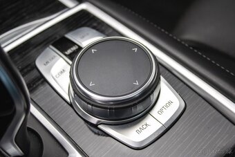BMW Rad 7 730d xDrive - keramika, soft-close, TOP stav - 18