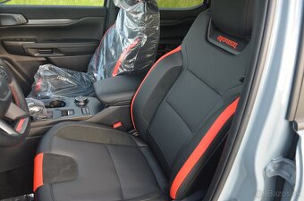 Ford RANGER RAPTOR 2.0 TDCi Ecoblue BiTurbo šedý - 18