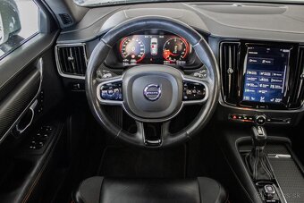 Volvo V90 2.0 D5 AWD Drive-E Ocean Race Auto - 18